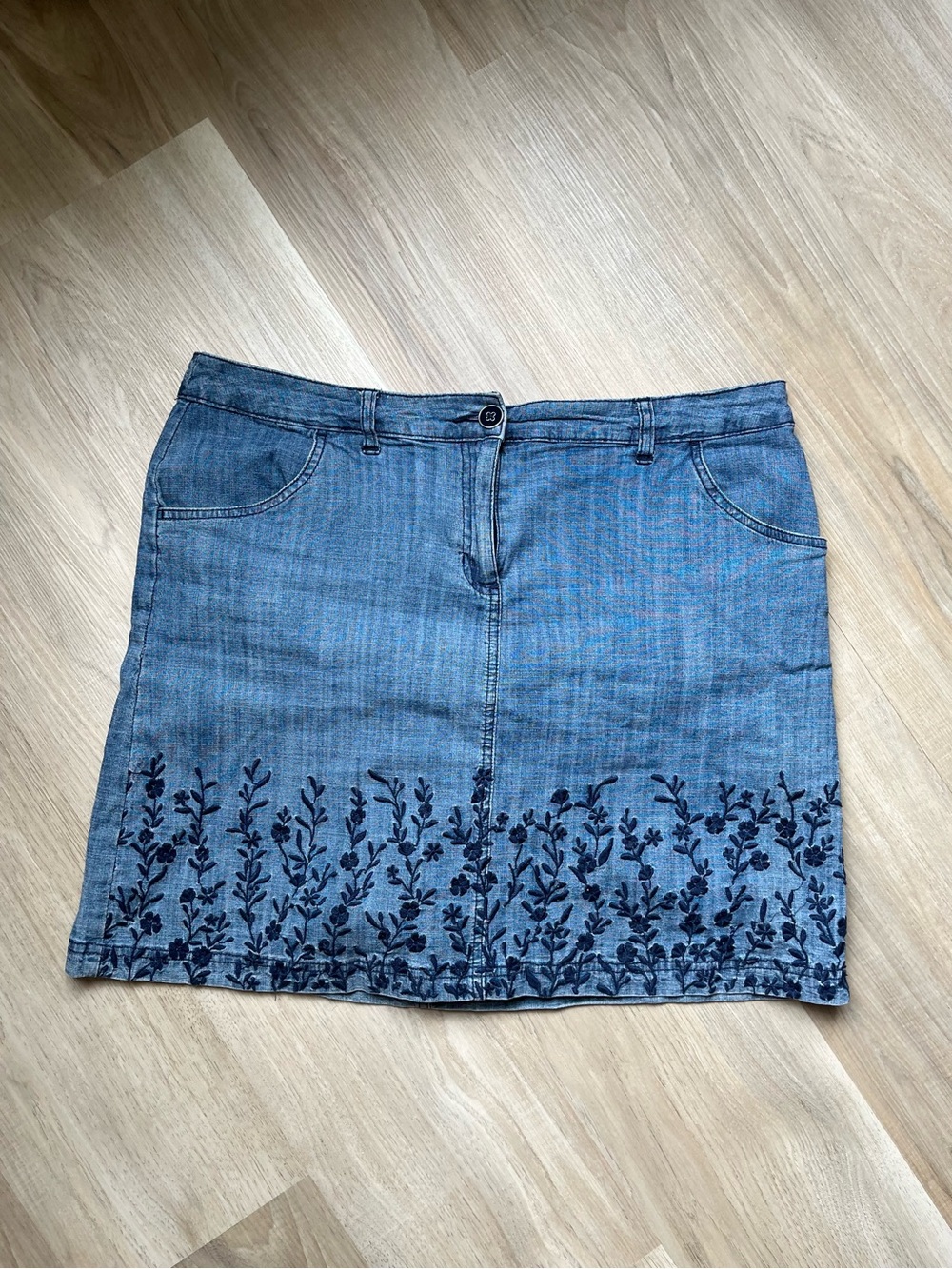 Karen Scott Blue Denim Jean Skirt Skorts L 35” W